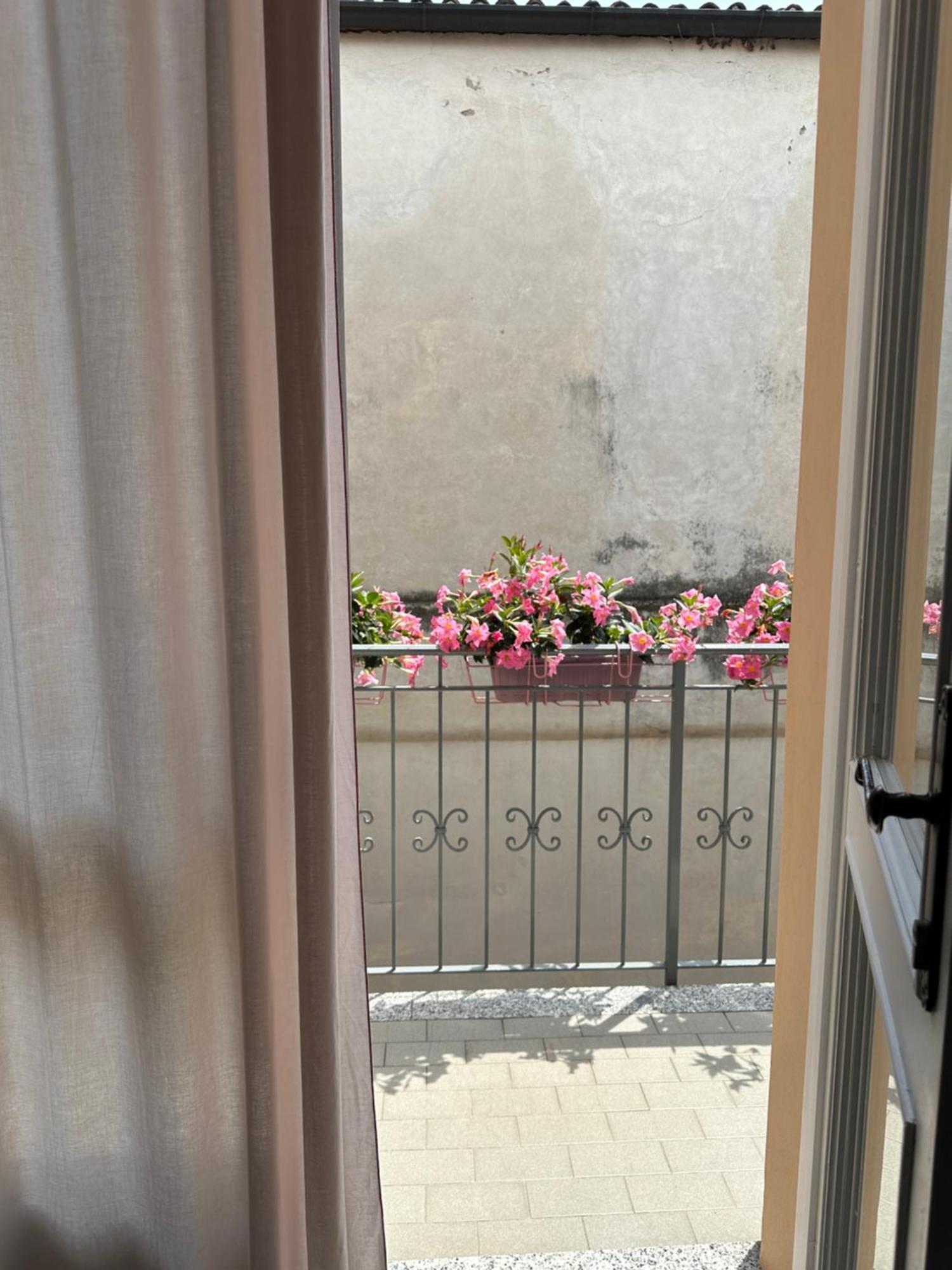 D-Place Apartment Piazza Duomo Crema Extérieur photo